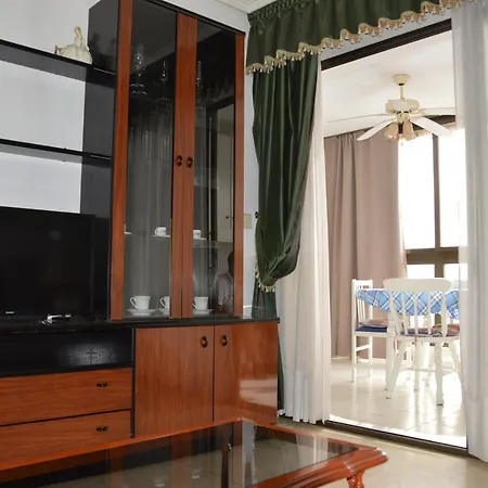 Gemelos2 Loysan Apt. With Pool بينايدورم