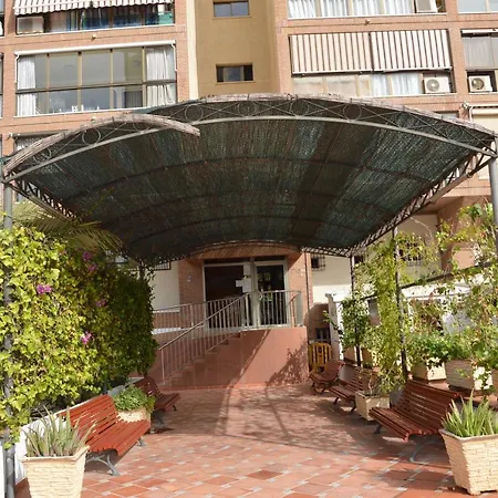 Gemelos2 Loysan Apt. With Pool شقة