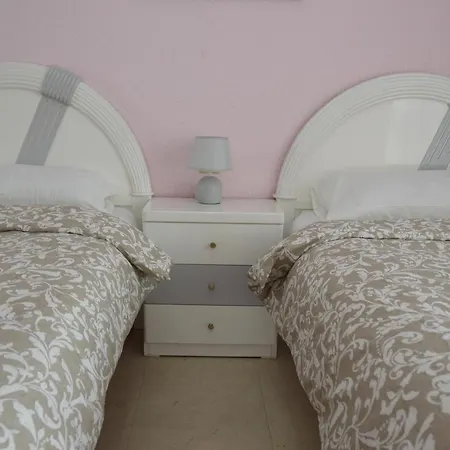 شقة Gemelos2 Loysan Apt. With Pool بينايدورم